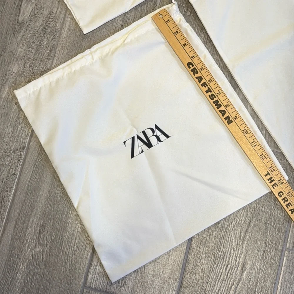 Zara dust bag - Picture 3 of 3